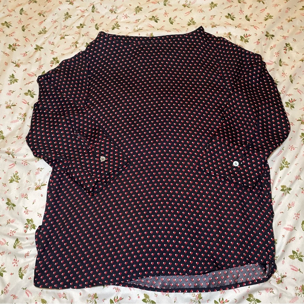 Women’s Navy and Red Geometric Print Long Sleeve Shirt